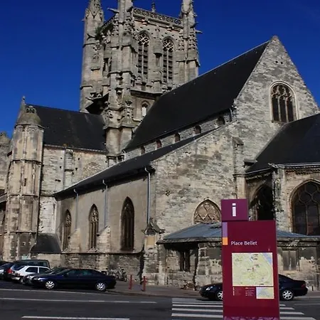 De La Roussie Bec-de-Mortagne